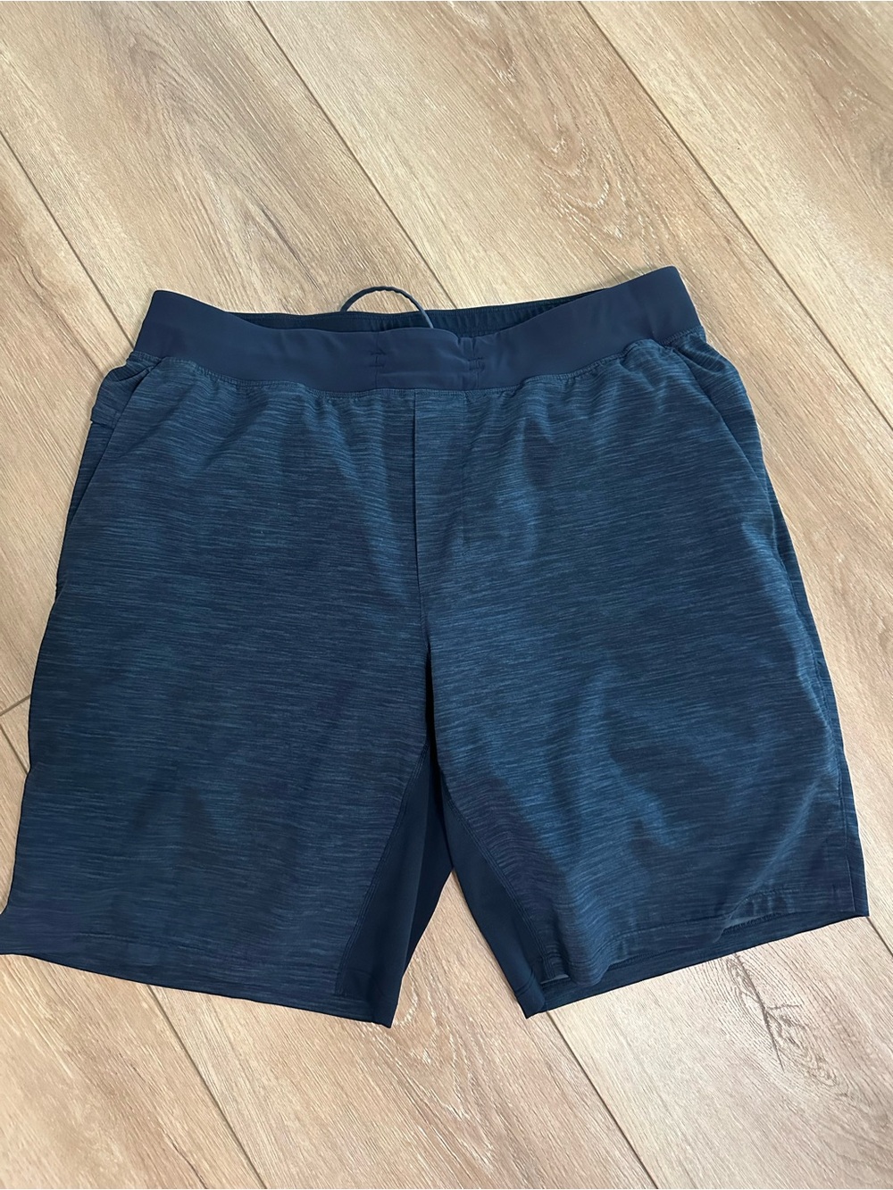 lululemon license to train 9in Men's Dark Navy Heather Performance Shorts